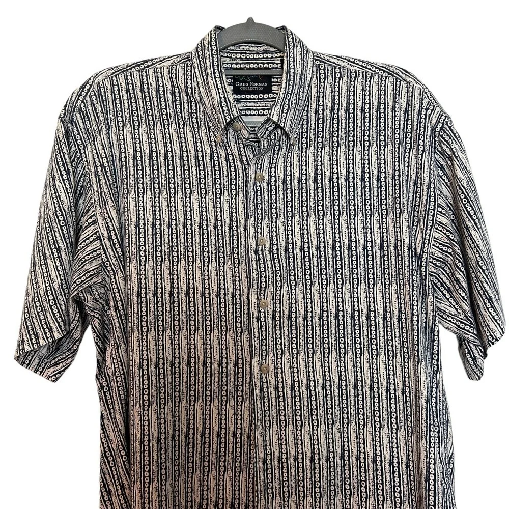 Greg Norman Collection Full Button Down Short Sleeve Shirt Sz. M - Picture 4 of 13